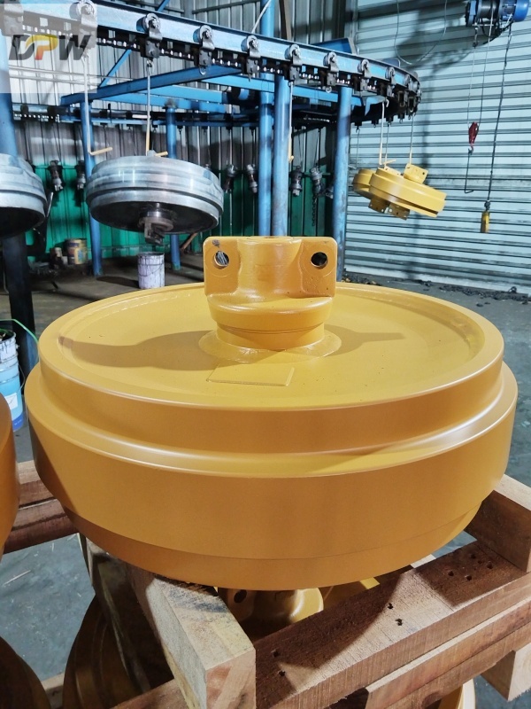 SHEHWA SD7/SD7K(0T16016)front idler assembly/forging and welding idler and sprocket. 