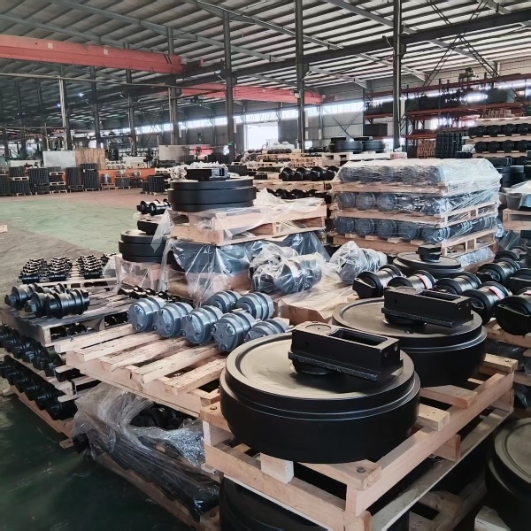 KOBELCO excavator(LB52D00002F1;LB52D00002F3;P1627401Y00)SK270-track front idler GP/forging idler factory direct/spare part idler manufacture/china idler rollers factory/undercarriage part factory china 