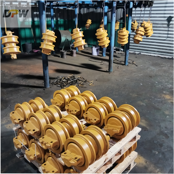 CNH-FIAT NEW HOLLAND DOZER FL20/FD20  track roller SKU:(FT1938;FT3076;76004845)bull dozer undercarriage part manufacture China 