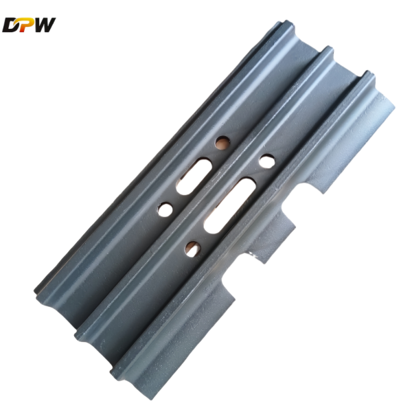 Track Shoe/208-32-61110/fit Komatsu PC400-6 excavator undercarriage parts track chain. 